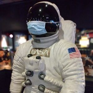 Meet your Posher, Mark